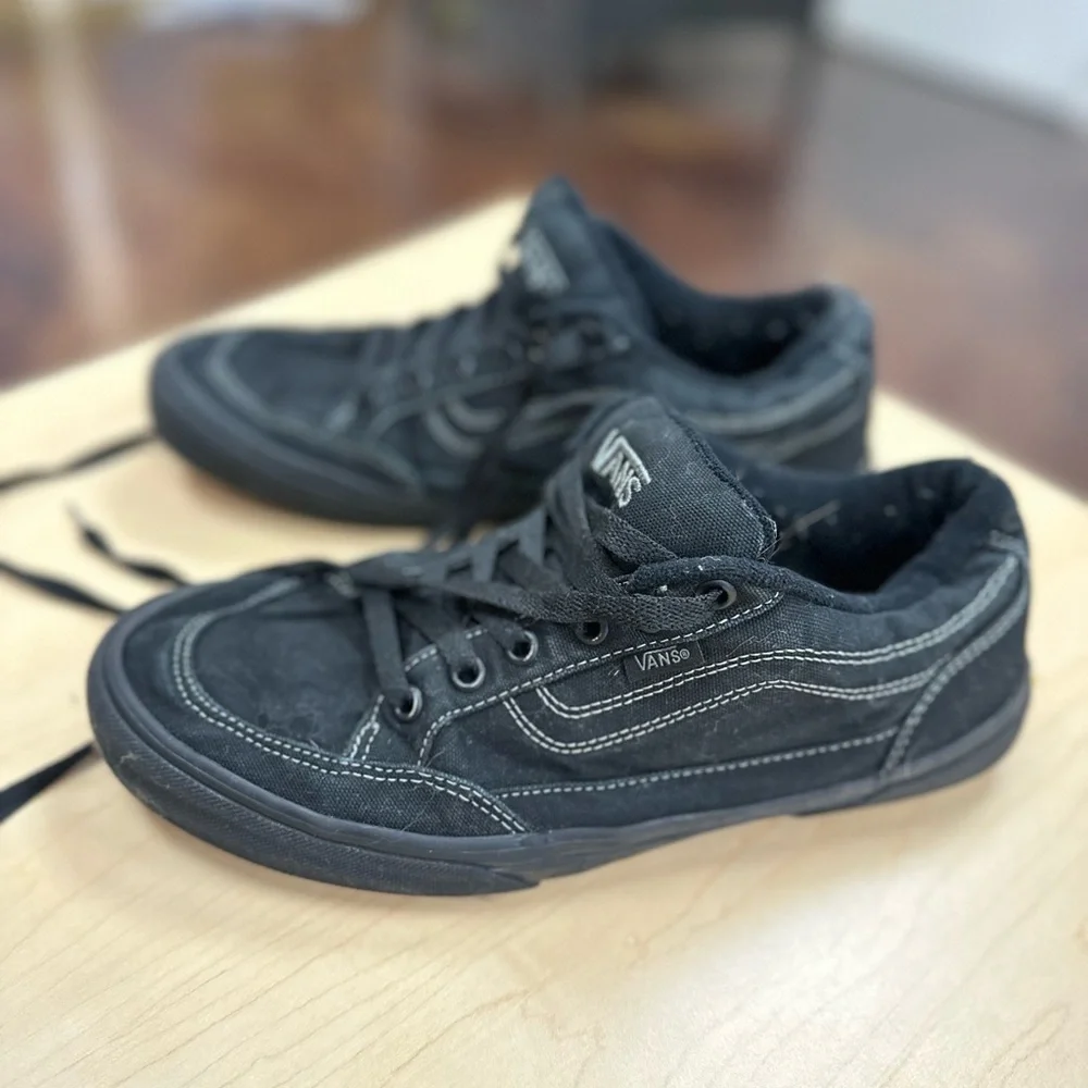 Vans Men's Black Low-Top Canvas Sneakers with White Stitching - Picture 2 of 5